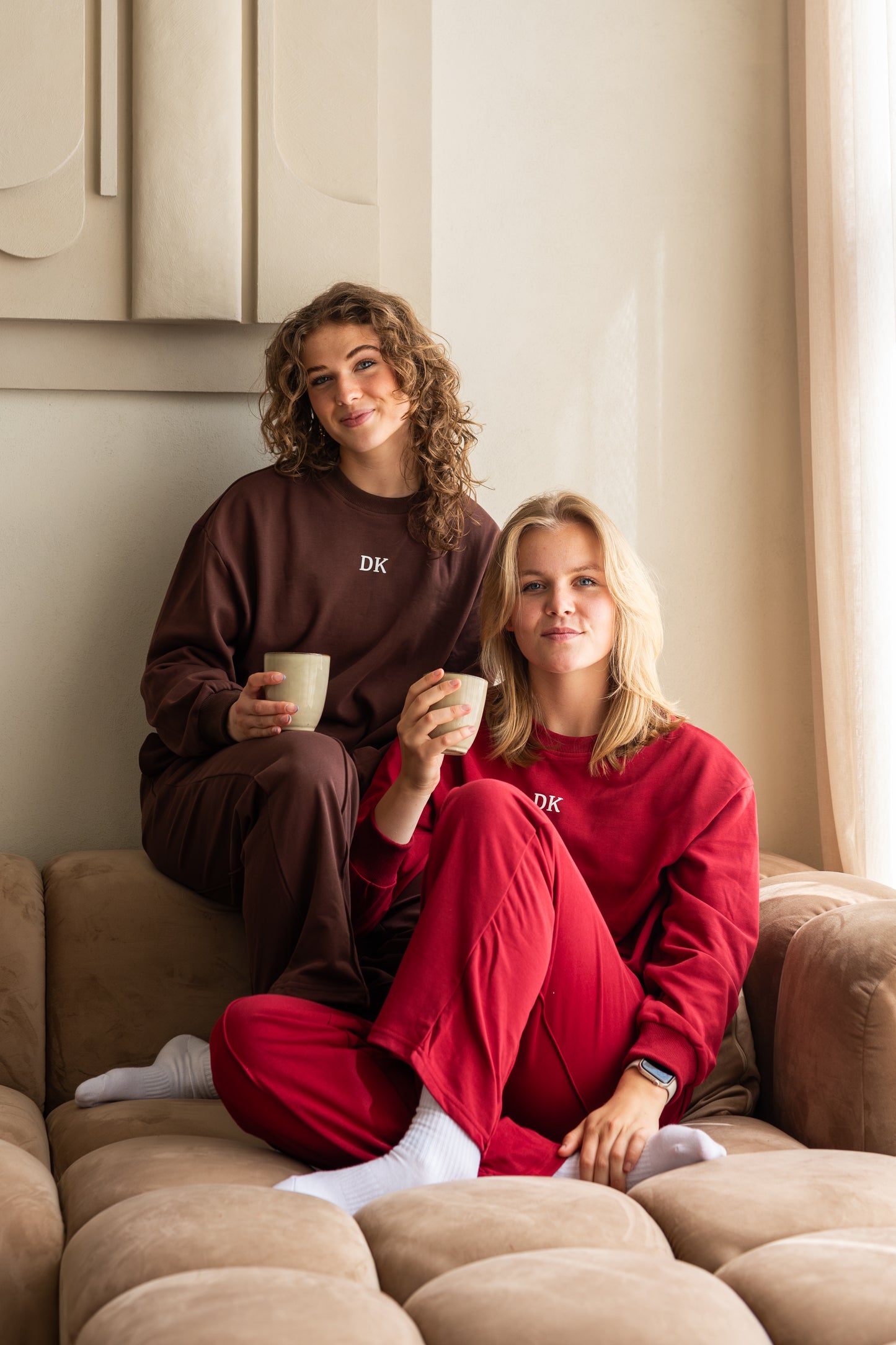 Core club Sweater Rood