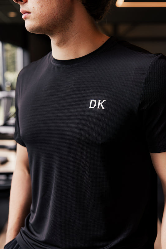 Peak Performance T-Shirt - Black